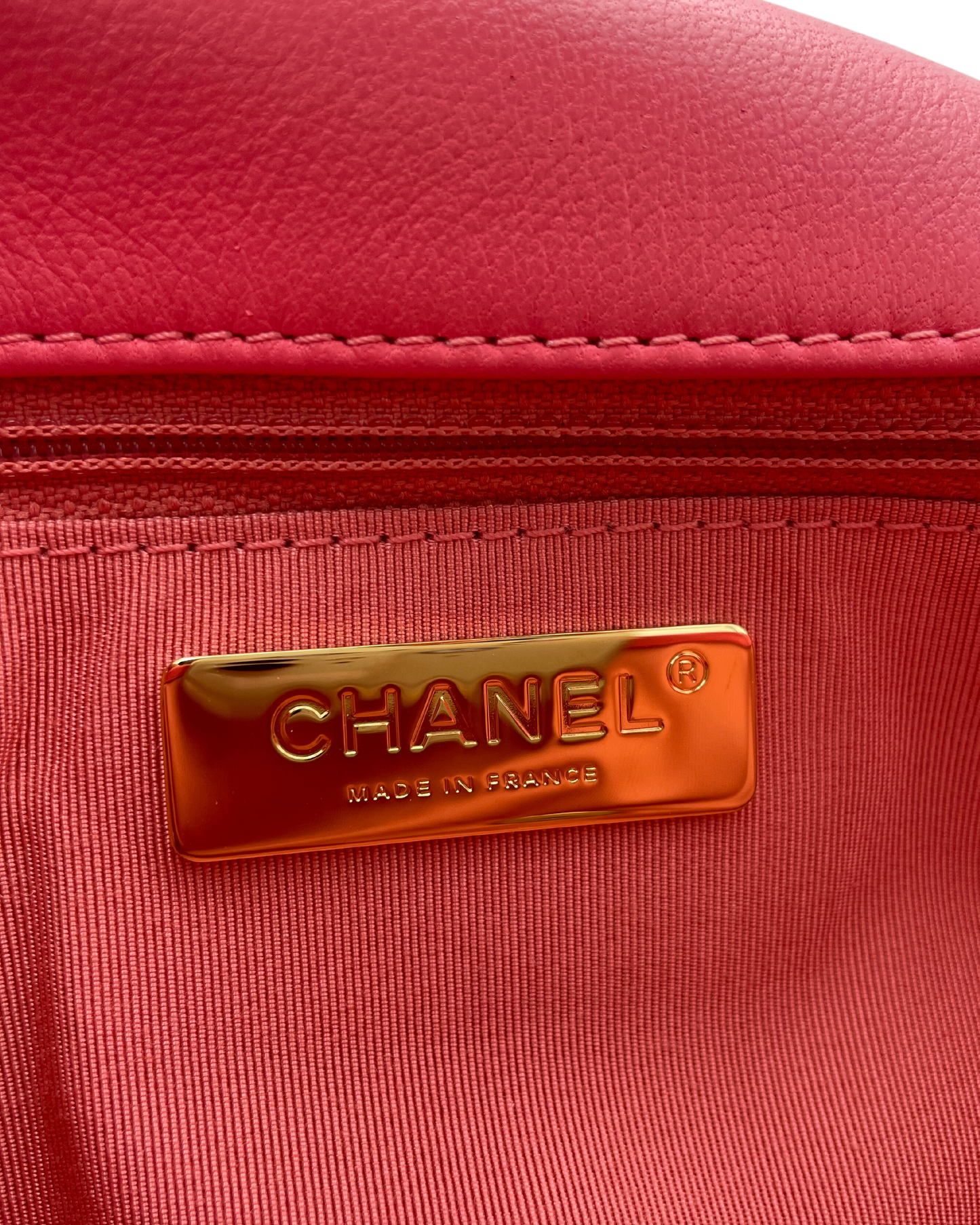 Chanel 19